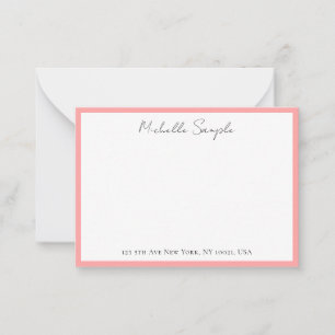 Errötendes Rosa Weiß Typography Schrift Name Minim Mitteilungskarte