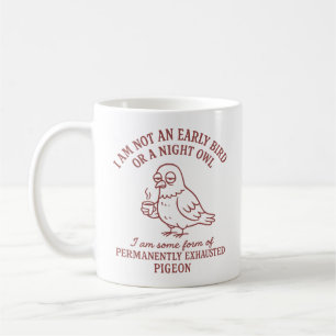 erschöpfte Taube Kaffeetasse