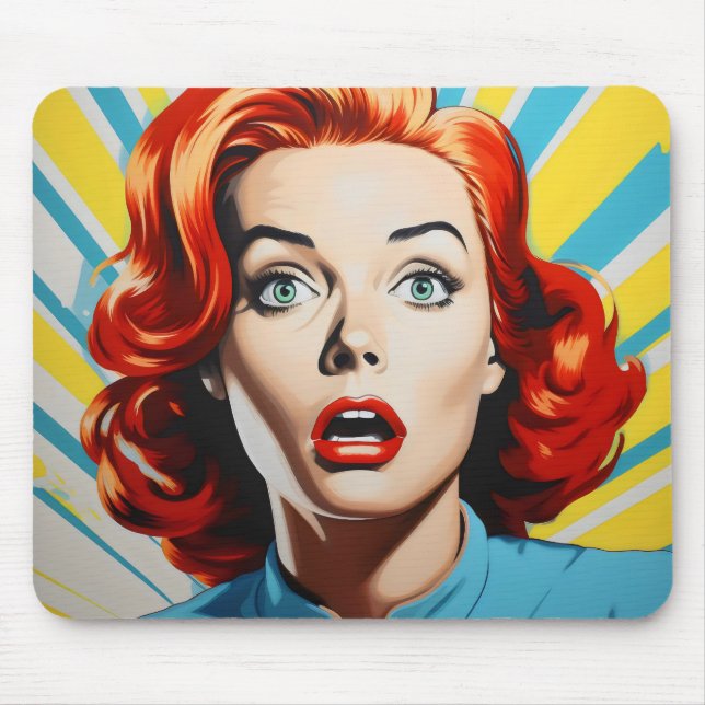 Erschütterte Frau Pop Art Mousepad (Vorne)