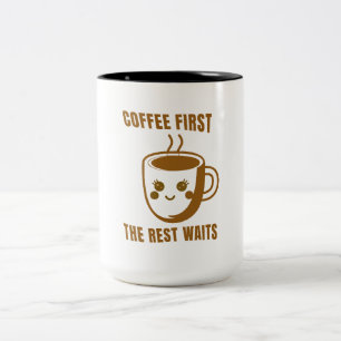 "ERST KOFFEIN, DANN DER REST" - Cartoon Kaffee Zweifarbige Tasse