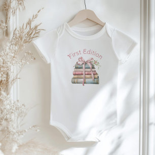 Erste Ausgabe Storybook Neue Kapitel Babydusche Baby Strampler