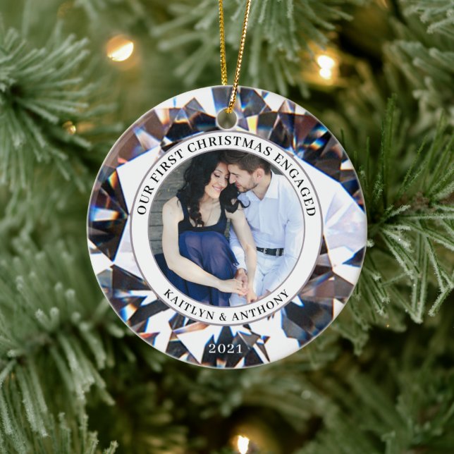 ERSTE CHRISTMAS VERLOBT Diamond 2 Foto Keramik Ornament (Baum)