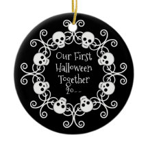 Erste Halloween-Schädelkranz
