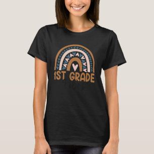 Erste Klasse Boho Regenbogenlehrer Student 1. Klas T-Shirt