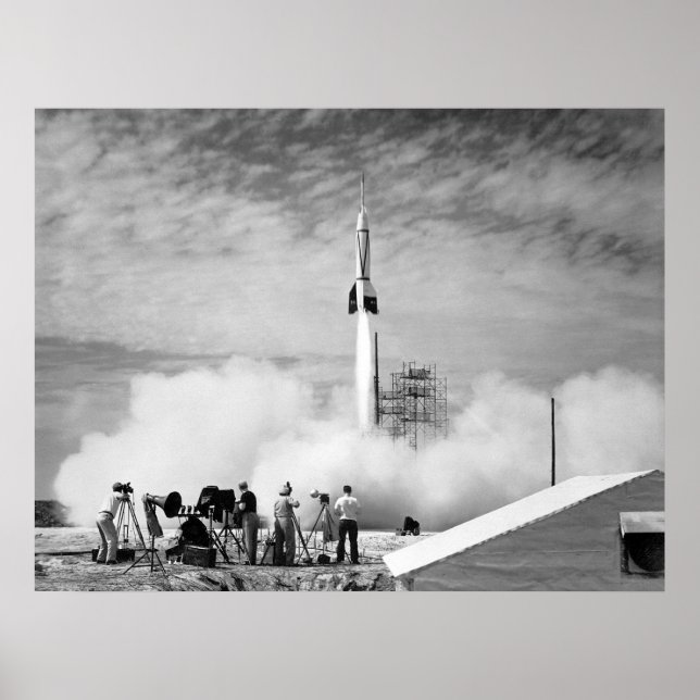 Erste Raketenstart, Cape Canaveral, "Stoßfänger 2" Poster (Vorne)