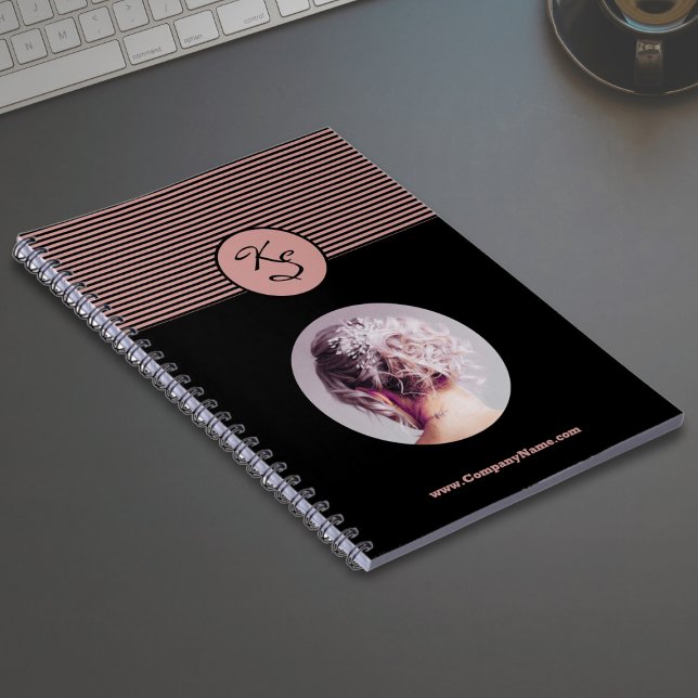 Erste Schritte Rosa Schwarze Haarstylist Workshop Notizblock (Initials Pink Black Hairstylist Workshop Notebook with Image)