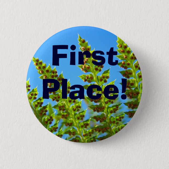 Erste Stelle! Knöpfe Blue Sky Green Forest Ferns Button (Vorderseite)
