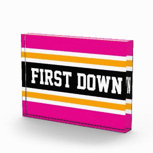 ERSTE VERGNÜGUNG Pink Black Yellow Football Streif Fotoblock