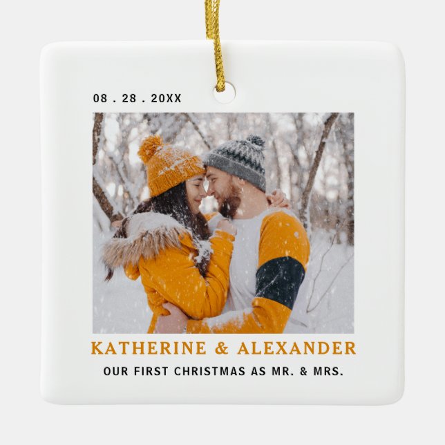Erste Verheiratete Weihnachten Minimalistisch Mode Keramikornament (Vorderseite)