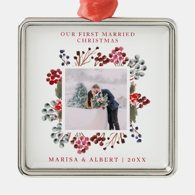 Erste Verheiratete Weihnachtsberries-Foto Ornament Aus Metall (Vorne)