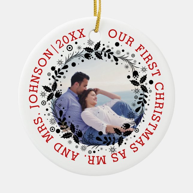 Erste Weihnachten als Foto mit dem schwarzen Kranz Keramik Ornament (Vorne)