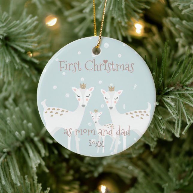 Erste Weihnachten als Mama und Vater - Niedliches  Keramik Ornament (Baum)