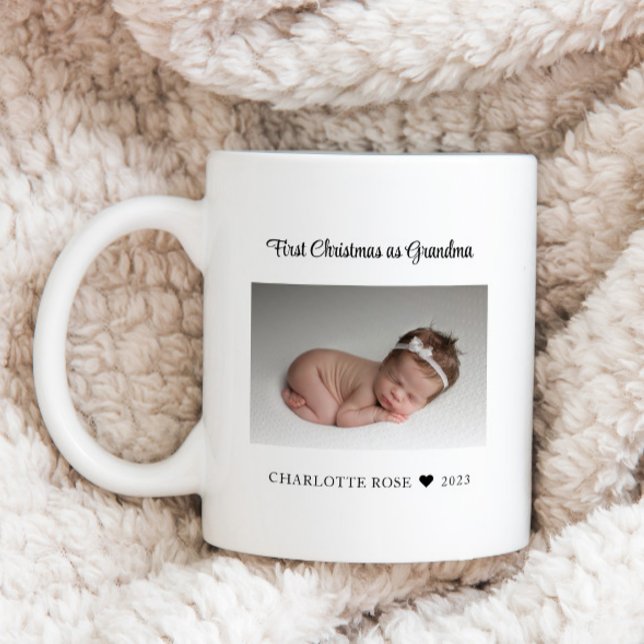 Erste Weihnachten als Oma New Baby Foto Kaffeetasse (Von Creator hochgeladen)