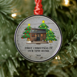 Erste Weihnachten in unserer Tiny Zuhause rustikal Ornament Aus Metall