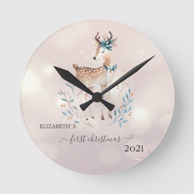 Erste Weihnachten, Niedlicher Hirschurlaub Runde Wanduhr (Vorderseite)