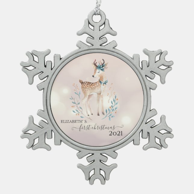 Erste Weihnachten, Niedlicher Hirschurlaub Schneeflocken Zinn-Ornament (Vorderseite)