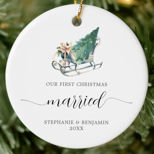 Erste Weihnachtsfeier Verheiratet Hochzeit Schlitt Keramik Ornament (our first christmas married newlyweds couple keepsake ornament wedding winter sleigh tree luxury)
