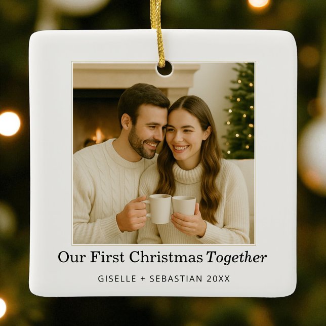 Erste Weihnachtsfeier zusammen mit Foto Holiday Ke Keramikornament (Von Creator hochgeladen)