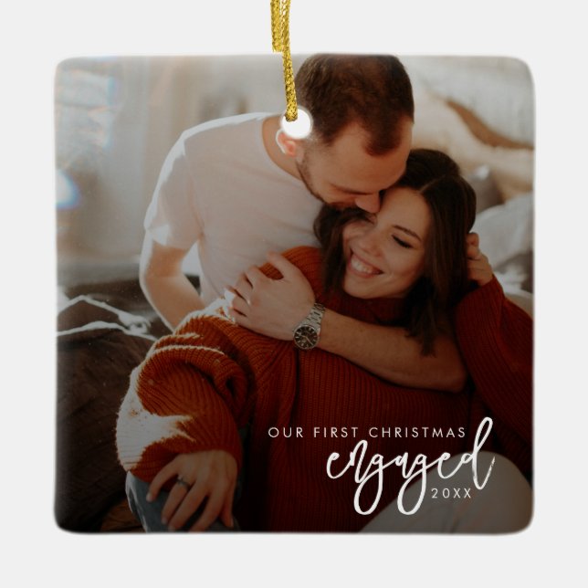 Erste WeihnachtsVerlobt Keramikornament (Vorderseite)