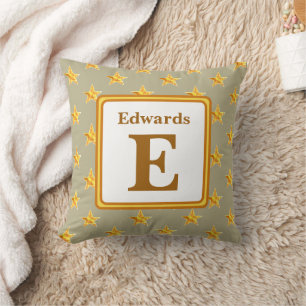 Erste Yellow-Wohngestaltung der Star Monogram Kissen