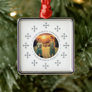 Erstelle dein eigenes nordisches Familienfoto Weih Ornament Aus Metall
