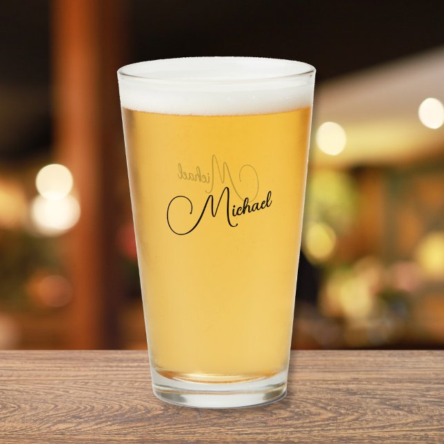 Erstellen einer modernen Typografie Mit Monogramm  Glas (Create Modern Typography Monogrammed Beer Glass)