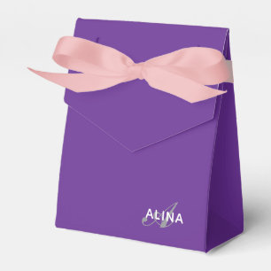 Erstellen Sie Ihr eigenes individuelles Monogramm Geschenkschachtel