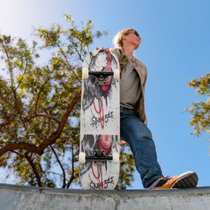 Erstellen Sie Ihre eigenen Edgy Fashion Skull Styl Skateboard