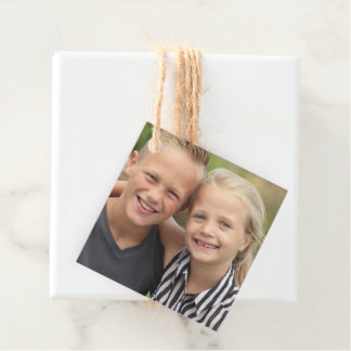 Erstellen Sie Ihre eigenen Foto-Geschenktasten Geschenkanhänger