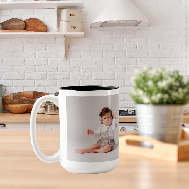 Erstellen Sie Ihre eigenen Personalisierten 2 Foto Zweifarbige Tasse (Von Creator hochgeladen)