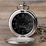 Erstellen Sie Ihre eigenen Personalisierten Initia Taschenuhr<br><div class="desc">Erstellen Sie Ihre eigene personalisierte Taschenuhr mit Ihrem individuellen Monogramm. Fügen Sie Ihre Initialen oder benutzerdefinierten Text, um etwas wirklich Einzigartiges zu erstellen. Um diese Designvorlage zu bearbeiten, bearbeiten Sie einfach die Textfelder wie oben gezeigt. Sie können sogar mehr Text oder Bilder hinzufügen, Schriftart und Farben anpassen. Leckerei selbst oder...</div>