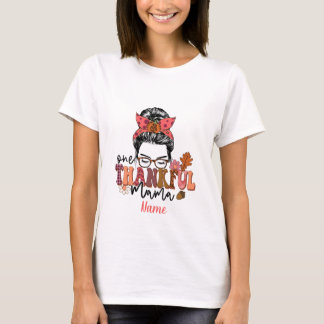 Erstellen Sie Ihren eigenen tausendjährigen Mama-H T-Shirt