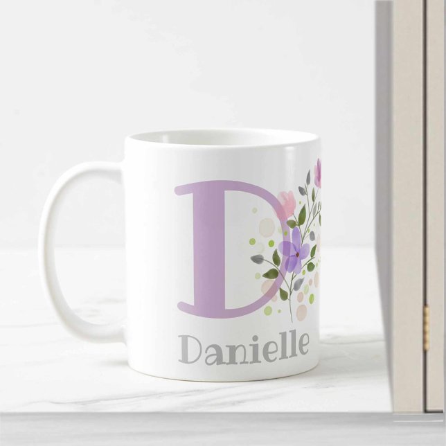 Erster Anfangsbuchstabe plus Name Danielle mit Blu Kaffeetasse (Von Creator hochgeladen)