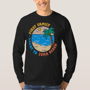 Erster Familienurlaub nach Zuma Beach California T-Shirt