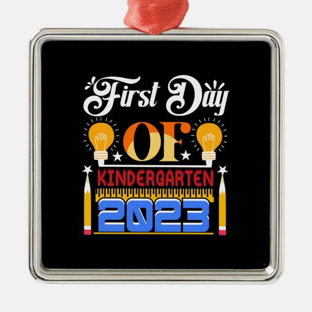 Erster Kindergartentag 2023 Ornament Aus Metall (Vorne)
