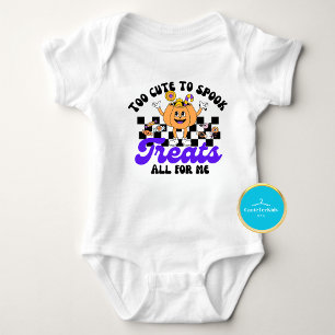 erstes Baby Halloween zu Niedlich, um zu sprechen Baby Strampler