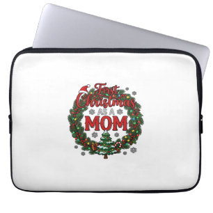 Erstes Weihnachten als Mama Kiefern-Kranz Baum Laptopschutzhülle