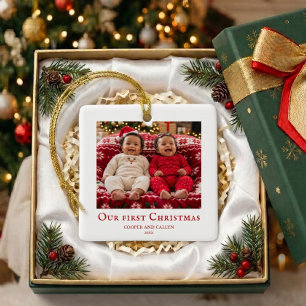 Erstes Weihnachten der Zwillinge Babyfoto Rot und Keramikornament