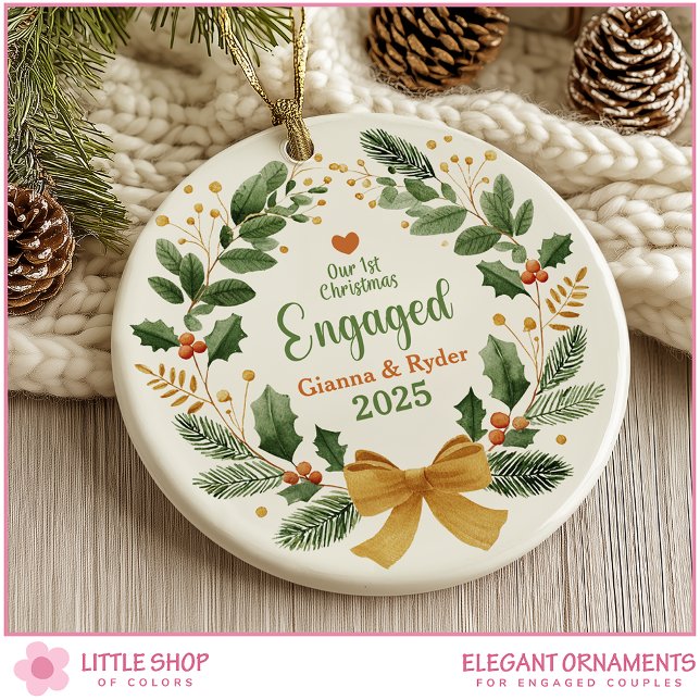 Erstes Weihnachten verlobt - Anpassbares Foto Keramik Ornament (Von Creator hochgeladen)