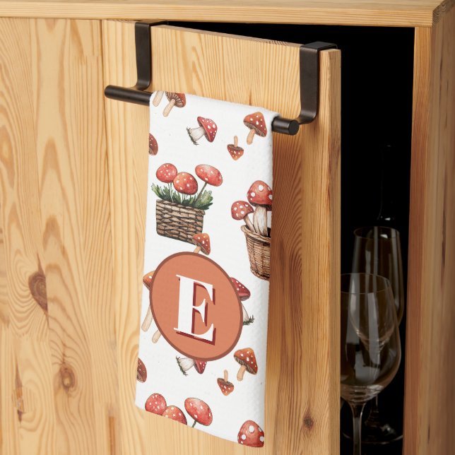 Erstmaliges Muster des Musters "Red Mushrooms" Geschirrtuch (Drittel gefaltet)