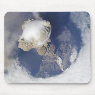 Eruption von Sarychev Vulkan Mousepad