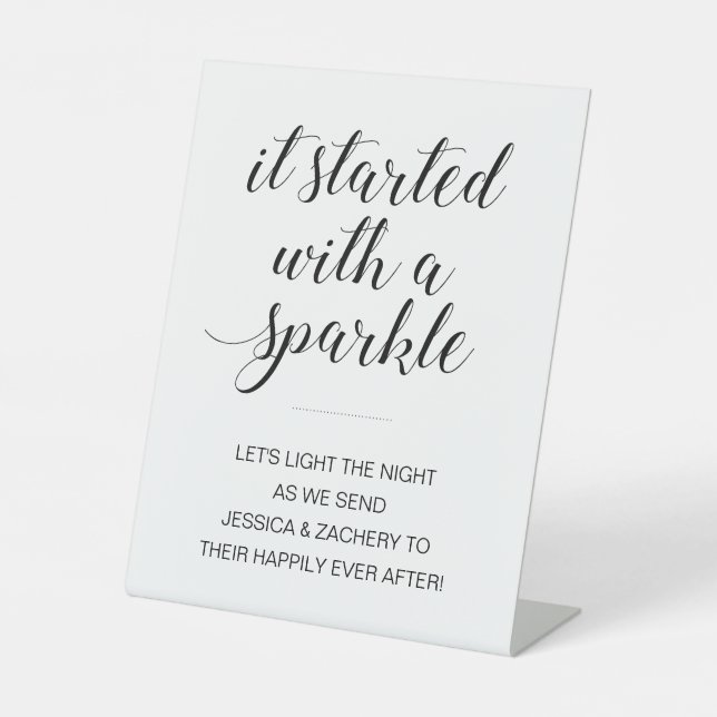 Es begann mit einem Sparkle Wedding Sparkler Sockelschild (Vorderseite)