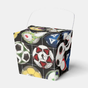 Es braucht Balls, um Fußball zu spielen Geschenkschachtel