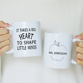Es braucht ein großes Herz, um kleine Gedanken zu  Kaffeetasse