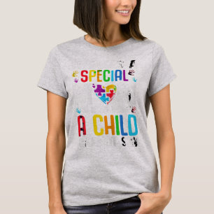 Es braucht eine besondere Mama zu hören, was ein T-Shirt