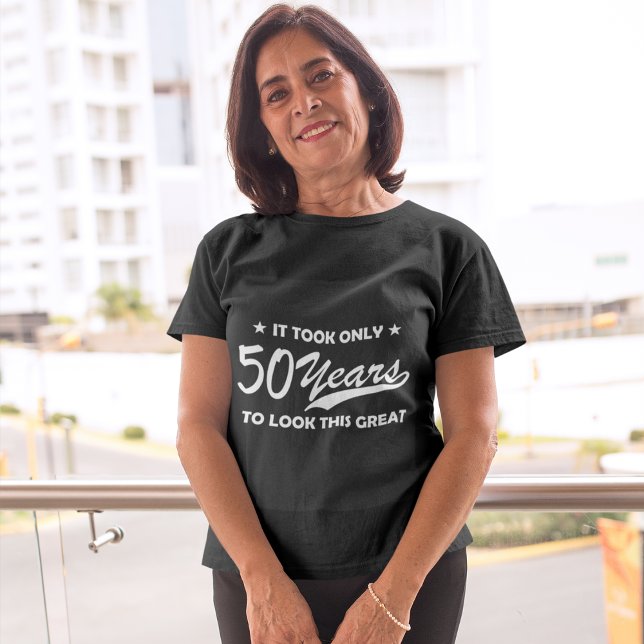 Es dauerte nur 50 Jahre, diesen großen T - Shirt z (Von Creator hochgeladen)