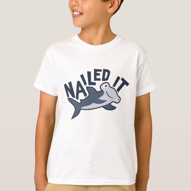 Es genagelt Haifisch-Meeresflora und T-Shirt (Vorderseite)