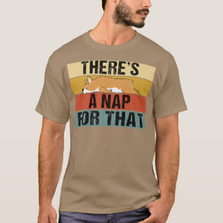 Es gibt ein Nickerchen für diesen lustigen Retro C T-Shirt