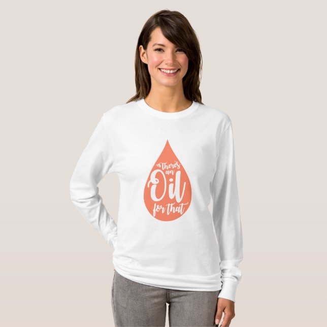 Es gibt ein Öl für das T-Shirt (Vorne ganz)