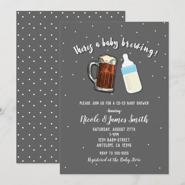 Es gibt eine Babybierbrauen-Tasse mit Babydusche Einladung (Vorne/Hinten)